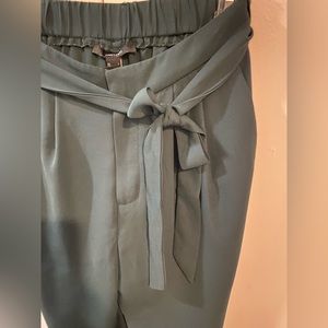 Forever 21 dark green pants in size small, only worn twice